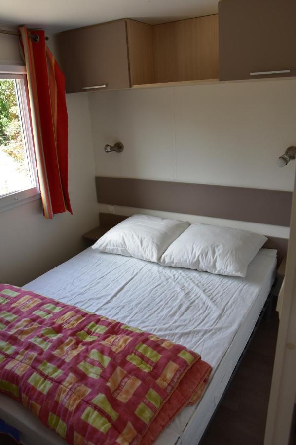Mobil-Home A La Campagne Le Faou 外观 照片